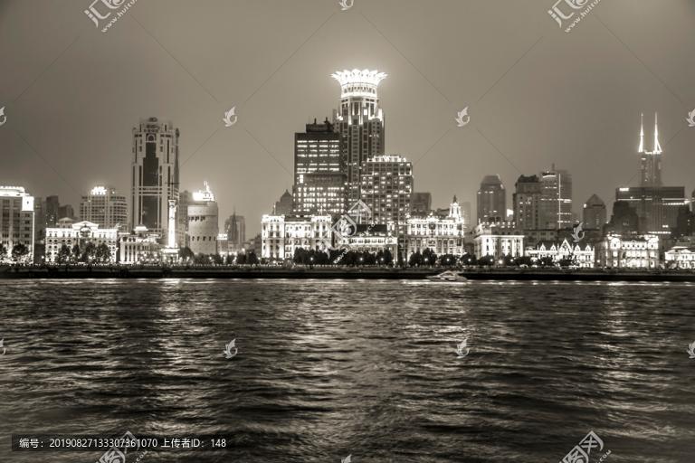 上海有哪些地方可以拍出美美的夜景婚纱照