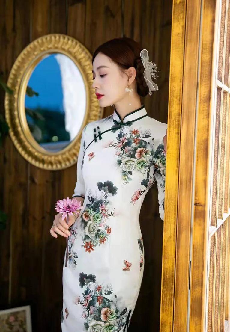 出席婚宴穿什么衣服好看，10种搭配让你出彩(图)