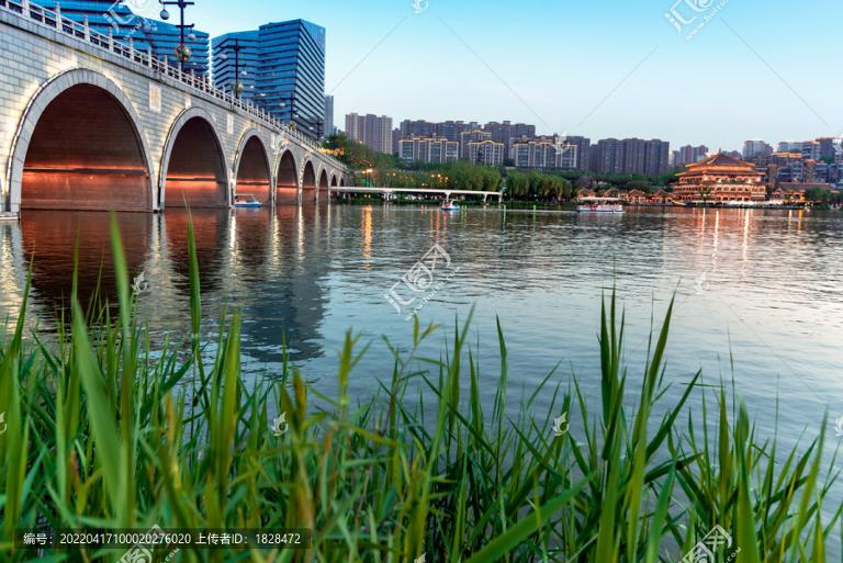 西安拍婚纱照外景哪里好 六大婚纱外景强力推荐