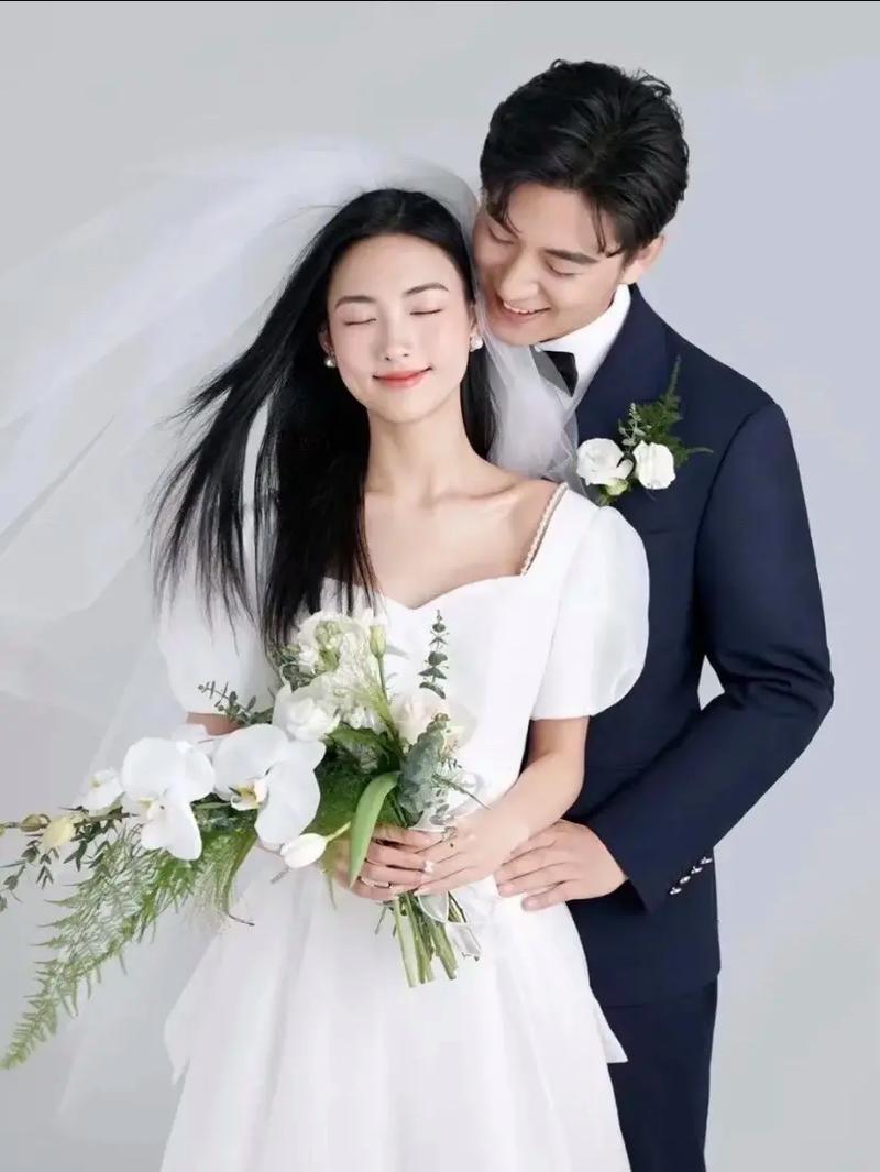 婚纱照摄影2025最美婚纱照 婚纱摄影小技巧
